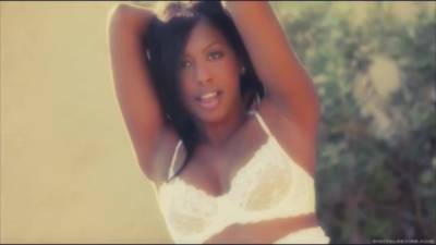 Alyshia Kingston - upornia.com