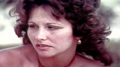 Linda - Deep Tht 1972 Hd - Linda Lovelace - upornia.com