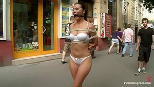 she belongS to the stReets - hdzog.com