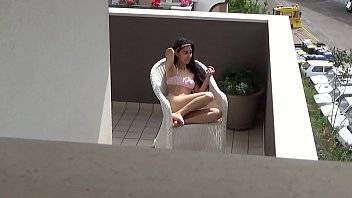 Caught spying my neighbors daughter masturbating on her balcony - xvideos.com