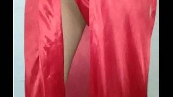 Desi India - Desi Indian Bhabhi erotic striptease show - xvideos.com - India