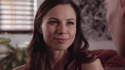 Catfished - upornia.com