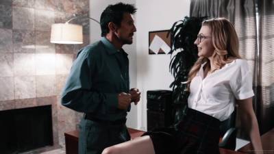 student doing Dean - upornia.com