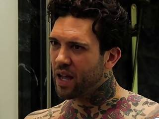 Ebony chick fucks her hunk white stepdad - tubous.com