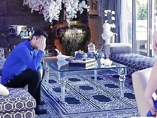 Hottie teen Darcie adores pusssy banging and cock sucking - tubous.com