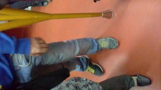 ereccion en el metro de madrid - pornhub.com