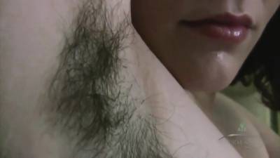 Hairy Bianca - hclips.com