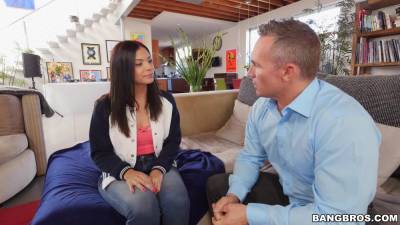 Violet Starr - Appealing brunette is ready to show this man the best porn - hellporno.com