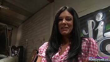 India Summer - Angel - Dünne Milf wird von Hells Angel Biker gefickt und SQUIRTET - xvideos.com - India