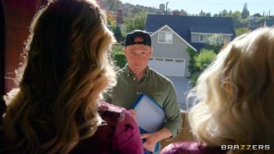 Eliza Eves - Indica Monroe - Zac Wild - Delivery dude receives a special treat from both these hot matures - hellporno.com