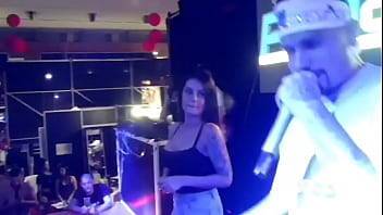 Cantante de hip hop follandose a la bailarina. - xvideos.com - Spain