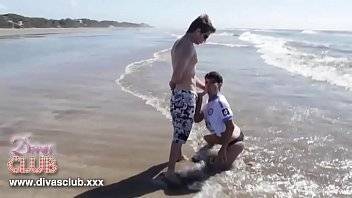 Fornicando salvajemente en la playa - xvideos.com - Argentina