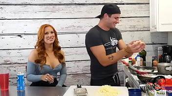 Nathan Bronson - Madison Spears - pornstars - Ep 16 Cooking for Pornstars - xvideos.com