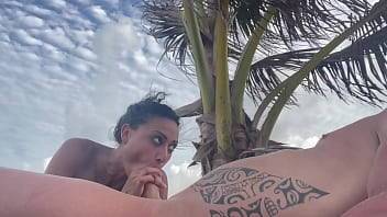 Dorian Del Isla - I suck Dorian Del Isla on the beach in Tulum - xvideos.com