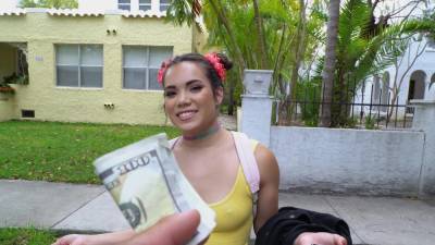 Tyler Steel - Chick enjoys cash for sex - hellporno.com