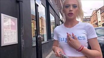 Chloe - Chloe Fame wears a nappy in public! | (August 2021) - xvideos.com