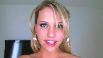 Mia Malkova - Mia Malkova In Amazing Adult Scene Blonde Best Show - videohdzog.com