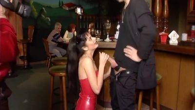 She Gives Me A Blowjob So Good - tubepornclassic.com