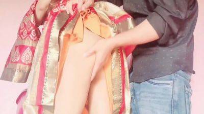 खबसरत जवन भभ क सइकल चलन सखन क बहन अकल म लक चद दय 12 Min - videohdzog.com