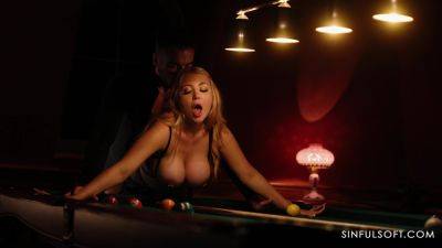 Elegant MILF goes full mode on cock in sinful midnight fuck - hellporno.com