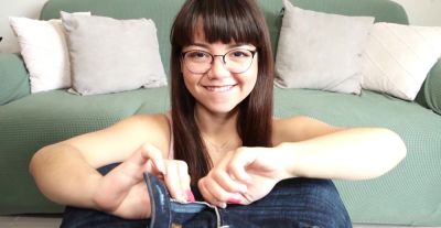 Mochi Mona, the p***e star, handles a big dick with her signature energy. - alphaporno.com