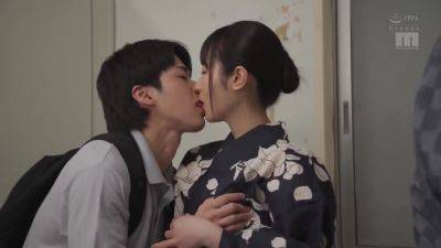 250309草食青年やハゲ男がエロい絡みd2 - videohdzog.com