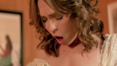 Lilly Bell - Charlie Forde - Charlie Forde And Lilly Bell - Squirts And Orgasms From Sex - videohdzog.com