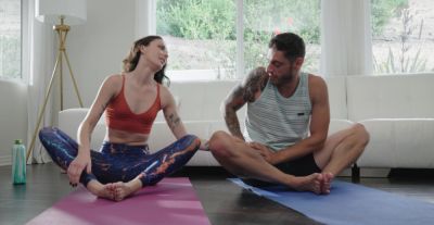 Coach fucked skinny yoga girl Victoria Sunshine on the sofa - alphaporno.com