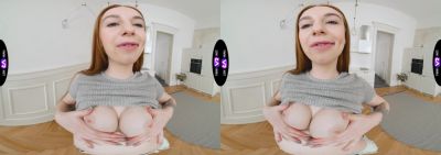 Redhead beauty Vilora Efi enjoys solo sex with her juicy peach, teasing in vr. - alphaporno.com