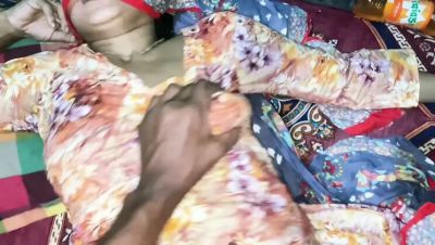 Bangladeshi Sexy Girl Vabi in Bathroom HD Video - xxxfiles.com