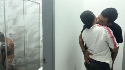 Cheating wife gets anal creampie from lover while husband showers - xxxfiles.com - Colombia