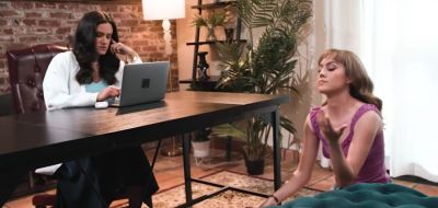 Freya Parker - Step Mom - Stepdaughter wants stepmoms pussy again - inxxx.com
