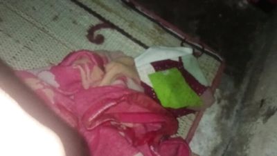 Desi Bhabhi Joy Cheats with Stepmom – Hindi Aunty Amateur HD - porntry.com - India