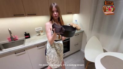 I Interrupted My Stepsisters Stream And Cum In Her Mouth - Miulio - hclips.com - Russia