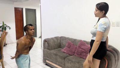 Rich Neighbor Gets Wifi Key and Fucks Me in My Towel - xxxfiles.com - Spain