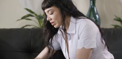 Avery Black - Little Puck - Foot fuck my pussy before Im fisting you - inxxx.com