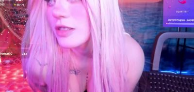 Pink Hair Babe Teases in Bikini - inxxx.com