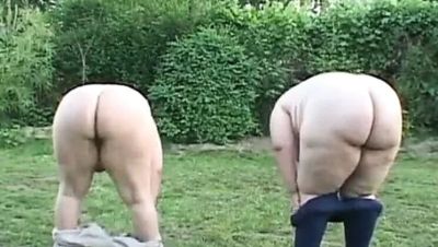 Large Ladies Fingering Each Other's Pussies - xxxfiles.com