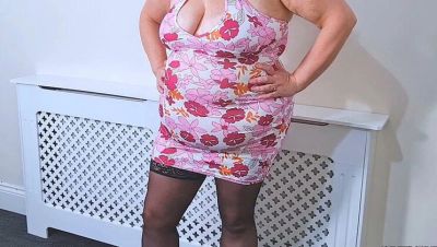 HotWife BBW Curves - Mature BigTits Slut Cheating Aunt - veryfreeporn.com - Britain