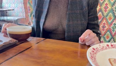 Sonya Pretty Naked in Cafe – Solo Amateur HD Video - porntry.com