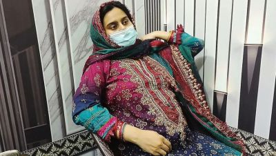 Desi Doctor Fucks Pregnant Bhabi Hard in Indian Sex Video - porntry.com - India - Pakistan
