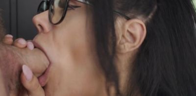 Letting my handyman neighbor fuck me in the ass - ah-me.com