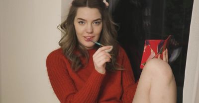 Naughty Kiere teases viewers with sensual finger play and steamy self-pleasure - alphaporno.com