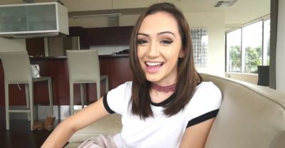 Tony's huge dick in Lily's hungry mouth - alphaporno.com
