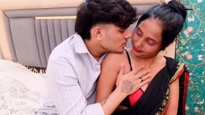 Indian Desi Couple Love - desi-porntube.com