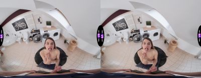 Brunette vixen Elena delivers an unforgettable oral experience in HD VR - alphaporno.com