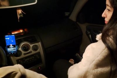 Girlfriend In Heels Fucks Stranger Outdoors In A Car - videohdzog.com
