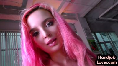 Tattooed pink-haired girlfriend gives handjob in living room - yesvids.com