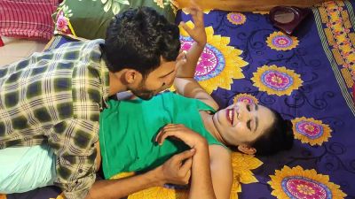 Passionate encounters between ebony lovers and boyfriends explore deep throat, doggy style, and cowgirl rides - yesvids.com