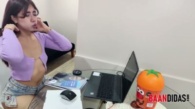 Hispanic neighbor rides her lover in secret while his girlfriend stays unaware - yesvids.com - Mexico - Usa - Peru